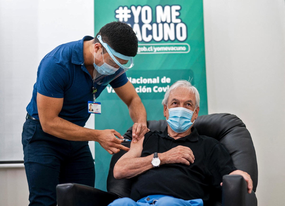 12 fev 2021   presidente do chile sebastian pinera recebe a primeira dose da coronavac 1613150429675 v2 1920x1385