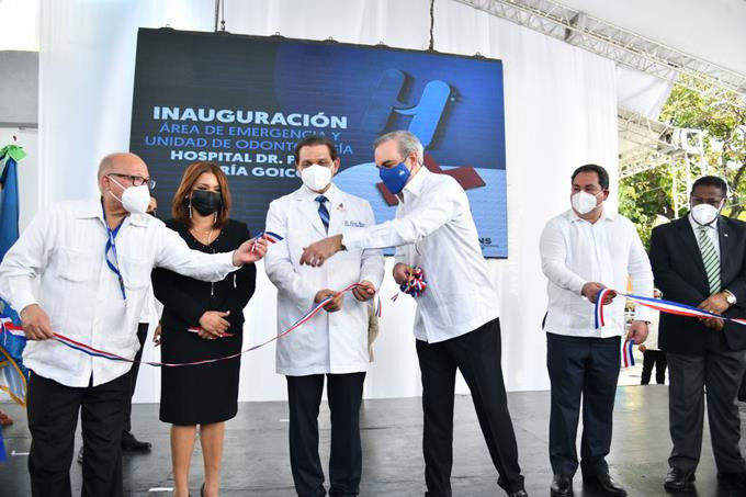Abinader afirma encontro los hospitales en situacion injusta