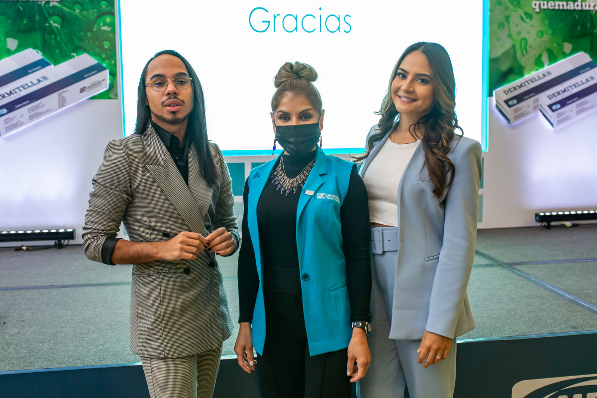 2. Eddy Gomez, Alexandra Abreu y Dra. Cecilia Garcia