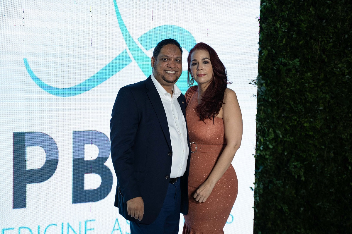 Principal   Mau00f1u00f3n Alcu00e1ntara y Vianela Brugal 