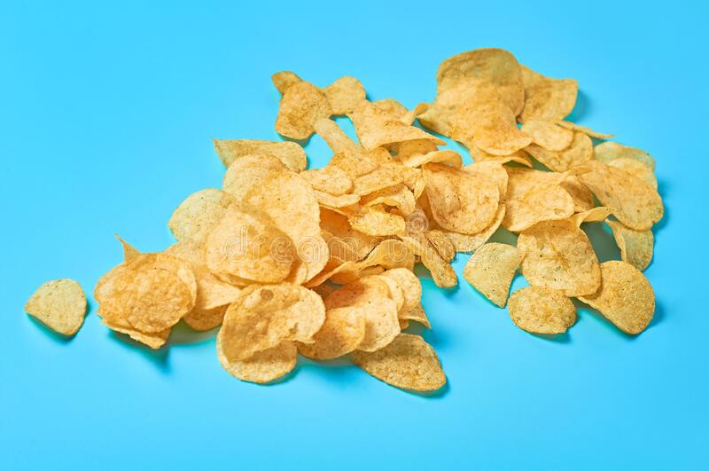 ¿Qué engorda más las almendras o las patatas fritas? Te sorprenderá