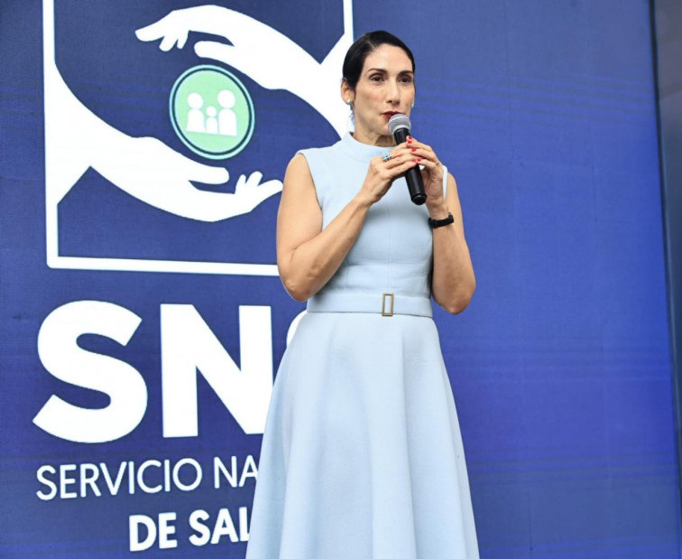 Primera dama entrega ampliación de Emergencia y remozamiento general Hospital Pedro María Santana