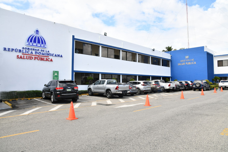 Ministerio de Salud coloca a un click consulta e impresión de exequátur