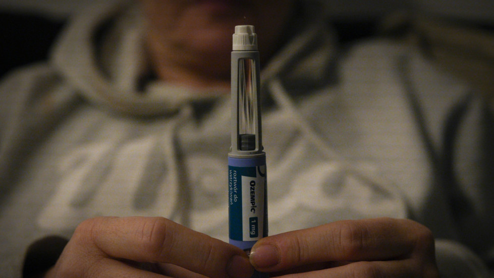 Estudio revela los beneficios y riesgos de populares medicamentos para perder peso