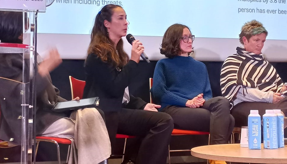Reconocen al COIN en Francia por innovación en Derechos de Mujeres Online