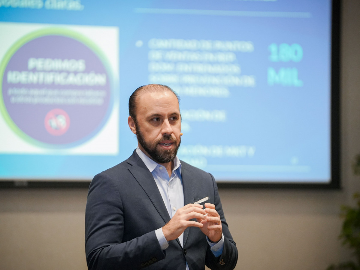 5. Erick Perez del Toro, Gerente de Prevenciu00f3n de Comercio Ilicito para el Caribe de Philip Morris