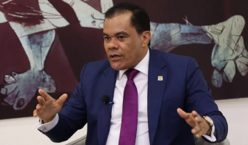 Cláusulas engañosas y corrupción, así ve la DIDA a la Seguridad Social