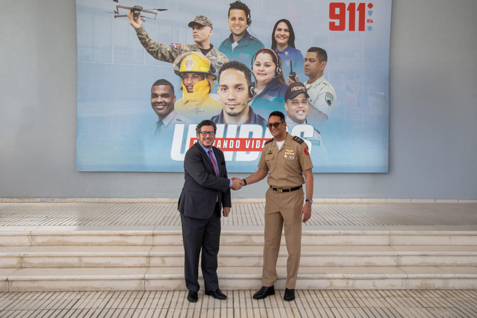 Sistema 911 recibió a delegación internacional de REDPPOL en visita técnica sobre gestión de emergencias