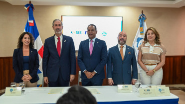 Superintendencia de Seguros fortalece lucha contra lavado de activos mediante alianza estratégica con FIBA
