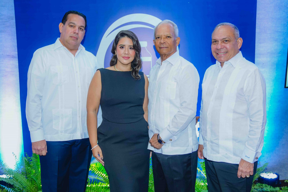 Industria farmacéutica se fortalece con la presentación de ANIFAR