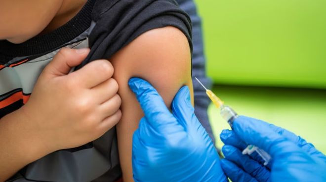 OPS alerta sobre resurgimiento de la tosferina y aparición de cepas resistentes a antibióticos en las Américas