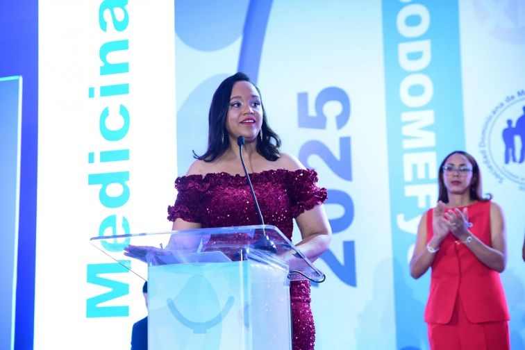 Expertos piden priorizar la medicina familiar en atención primaria