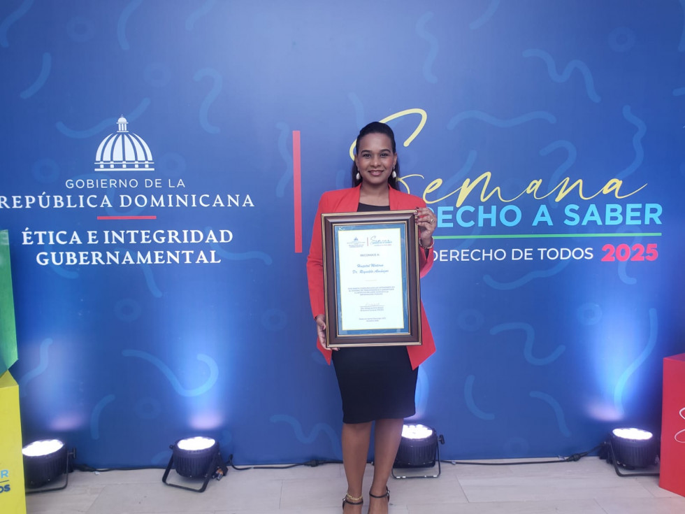 Hospital Materno Dr. Reynaldo Almánzar es reconocido por su cumplimiento con la Ley de Acceso a la Información Pública