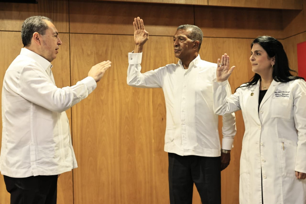 SNS juramenta nuevas autoridades Hospital Clínico Quirúrgico José Joaquín Puello de la Ciudad Sanitaria Dr. Luis Eduardo Aybar