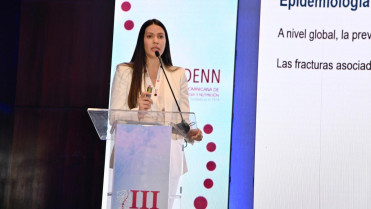 Endocrinólogos exhortan realizar chequeos médicos para prevenir la osteoporosis