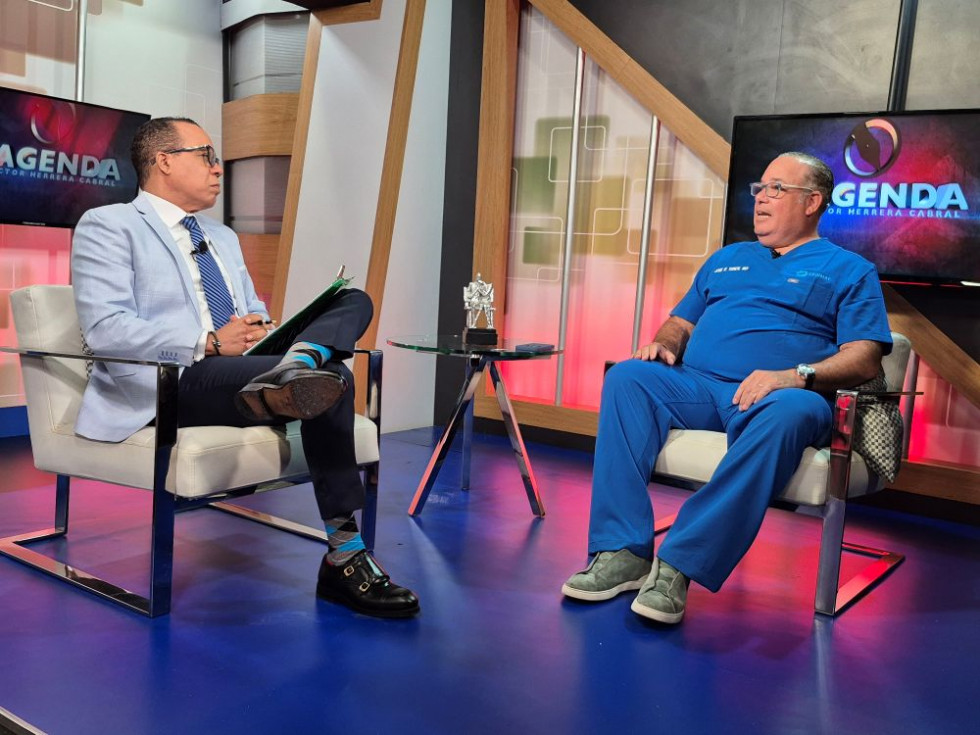 Doctor Yunen advierte sobre riesgos sanitarios tras lluvias torrenciales y llama a controlar resistencia bacteriana