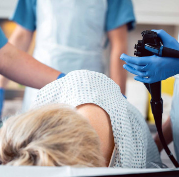 Zamora guarda silencio por las víctimas del atentado de Barcelona 