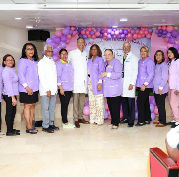 Zamora guarda silencio por las víctimas del atentado de Barcelona 