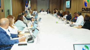 CNSS crea fondos para compras de medicamentos para tuberculosis, VIH y hepatitis B