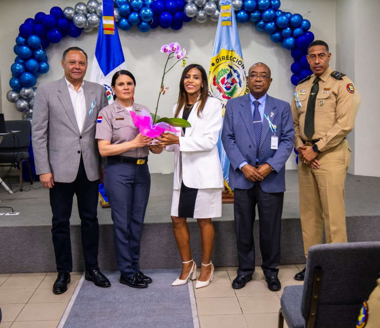 Migración se une a jornada de orientación sobre el cáncer de próstata