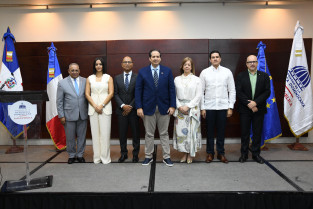 Ministerio de Salud presenta campaña para promover uso responsable de antibióticos