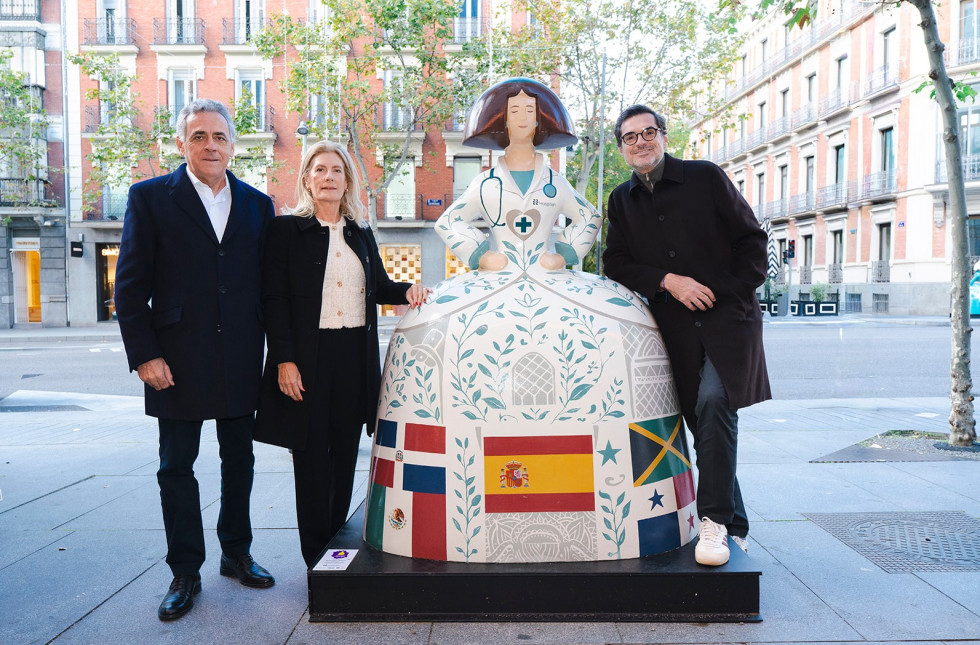 Hospiten presenta la Menina ganadora de su concurso de talento interno que se mostrará este otoño en las calles de Madrid