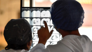 La OMS precalifica por primera vez pruebas rápidas de antígeno para la COVID-19