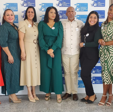 Zamora guarda silencio por las víctimas del atentado de Barcelona 