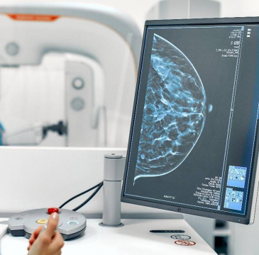 Zamora guarda silencio por las víctimas del atentado de Barcelona 