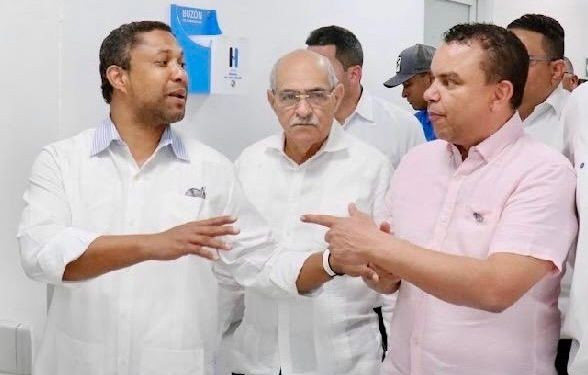 Director del SNS se compromete a fortalecer los servicios de salud en Valverde