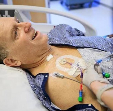 Zamora guarda silencio por las víctimas del atentado de Barcelona 