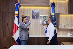 Designan nuevo director y subdirector en el Hospital Marcelino Vélez Santana