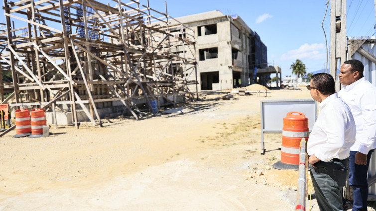 SNS destaca 53 hospitales con cero deuda y consolida transformación financiera de la Red Pública