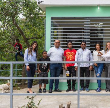 Zamora guarda silencio por las víctimas del atentado de Barcelona 