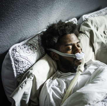 Zamora guarda silencio por las víctimas del atentado de Barcelona 