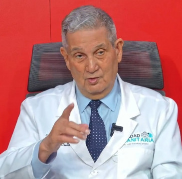 Zamora guarda silencio por las víctimas del atentado de Barcelona 