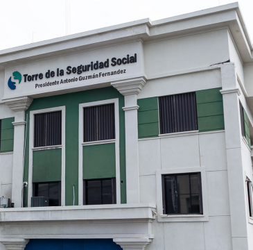 Zamora guarda silencio por las víctimas del atentado de Barcelona 