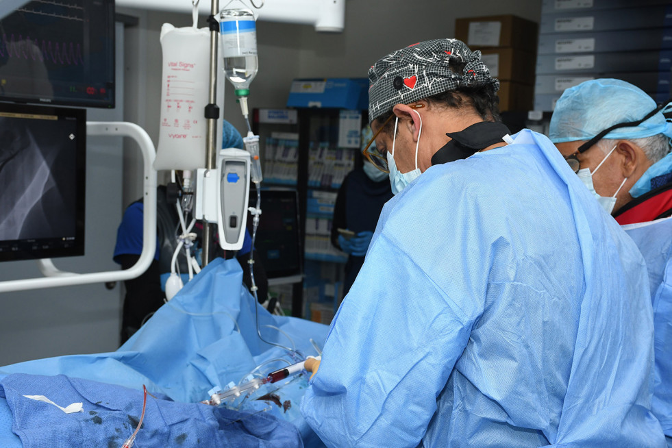 Dr. Ureña realiza primeros estudios de microcirculación cardíaca con CoroFlow en RD