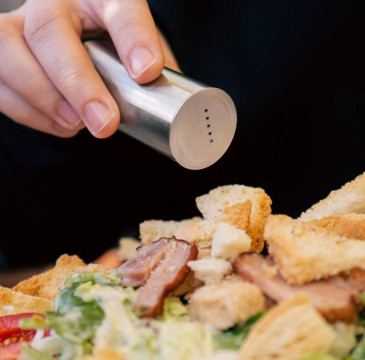 Zamora guarda silencio por las víctimas del atentado de Barcelona 