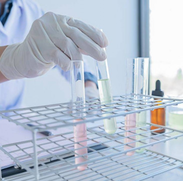 Zamora guarda silencio por las víctimas del atentado de Barcelona 