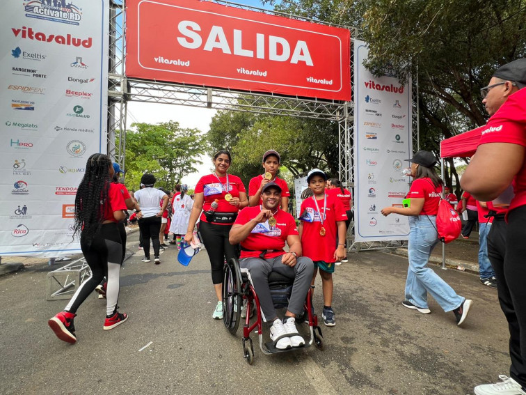 Fisiatras reiteran llamado a la población a realizar actividad física en carrera inclusiva 5K “Actívate RD”