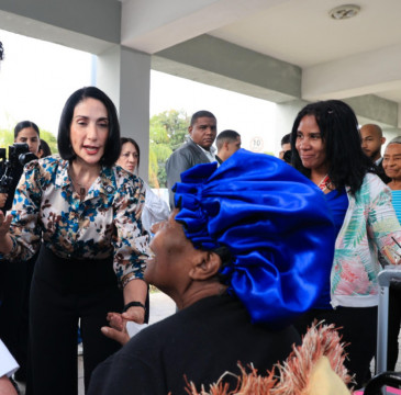 Zamora guarda silencio por las víctimas del atentado de Barcelona 