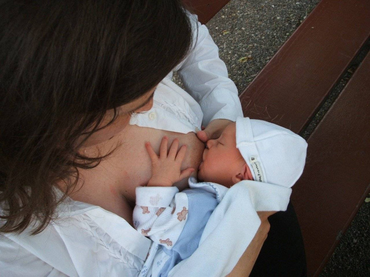 La depresión mayor afecta a una de cada 15 mujeres tras el parto, según un análisis global