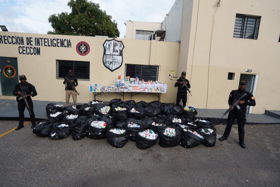 Incautan medicamentos ilegales valorados en RD$31 millones en Espaillat