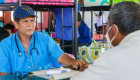 El Salvador prueba con médicos virtuales mientras crecen los despidos en el sector salud